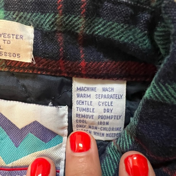 Himalayas brand Blue and Red Plaid flannel Men's Shirt/jacket size 2X (SKU 131) - Picture 3 of 8